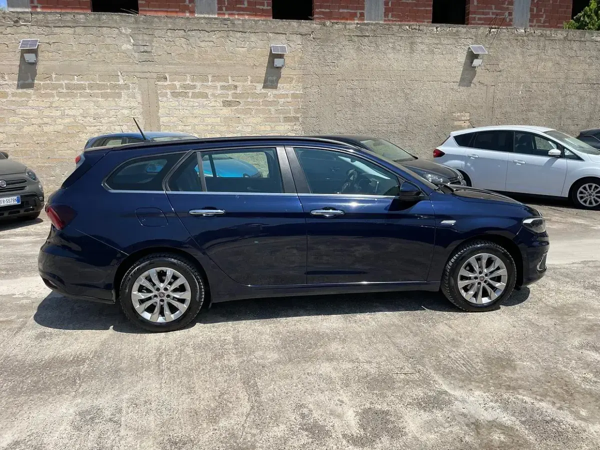 Usata Fiat Tipo S 120 CV (88 kW) 2020 Blu Station wagon