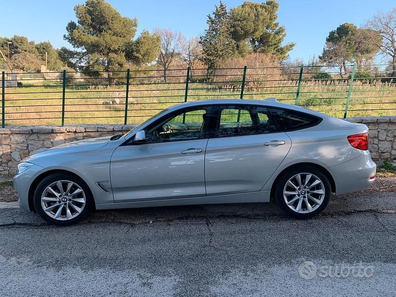 Usata BMW 318 Gran Turismo Efficient Dynamics 143 CV (105 kW) 2014 Grigio Berlina