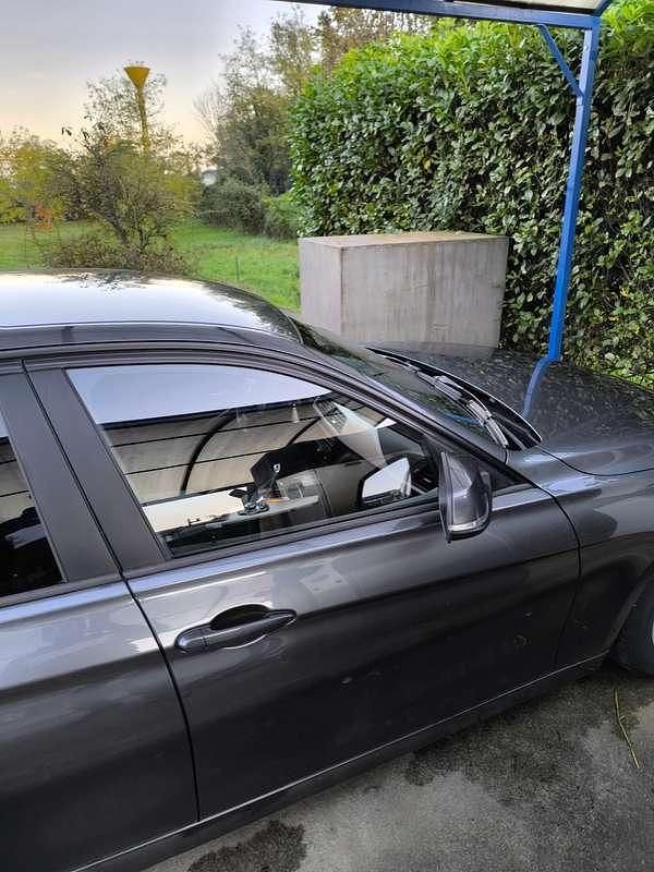 Usata BMW 318 150 CV (110 kW) 2016 Berlina