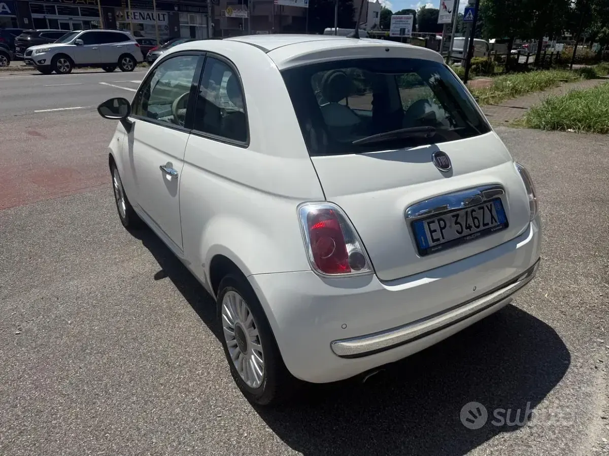 Usata Fiat 500 Lounge 69 CV (50 kW) 2013 Bianco Berlina