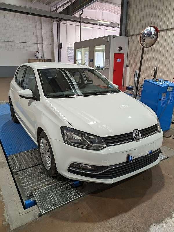Usata VW Polo Trendline 75 CV (55 kW) 2014 Berlina