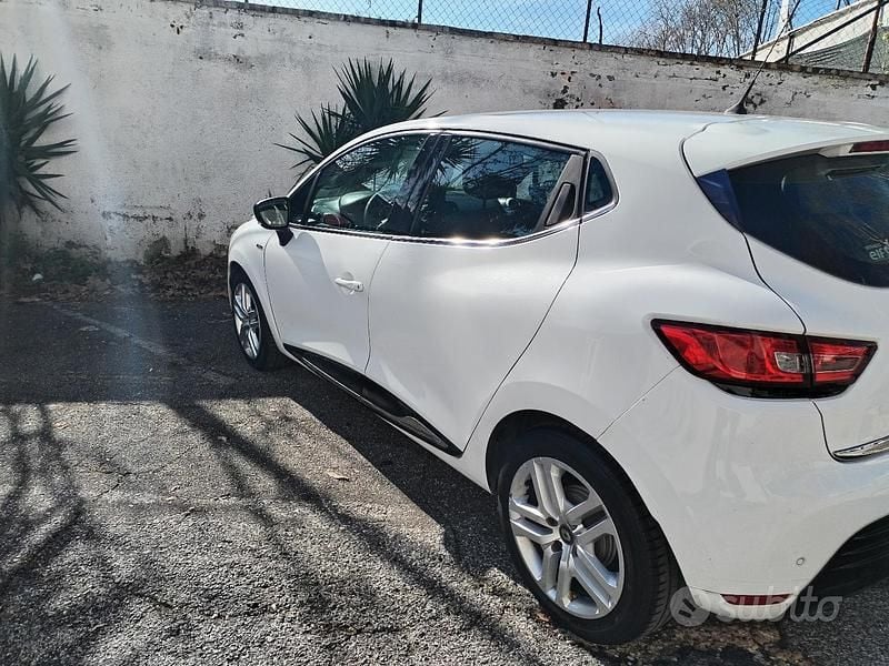 Usata Renault Clio IV 75 CV (55 kW) 2018 Berlina