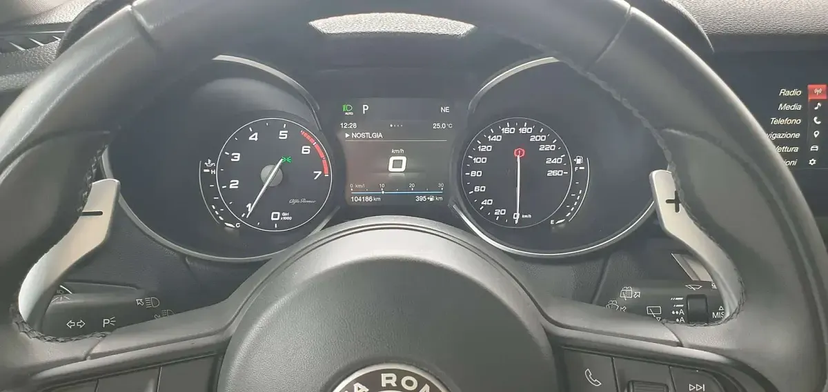 Usata Alfa Romeo Stelvio Executive 201 CV (147 kW) 2018 Blu/azzurro SUV