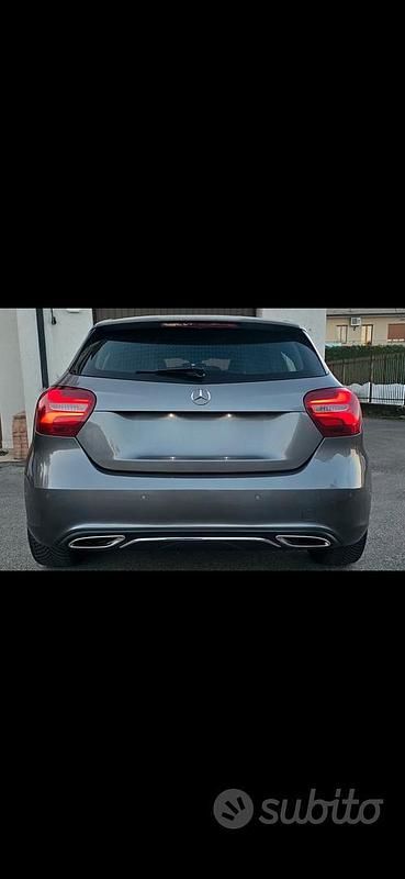 Usata Mercedes A200 Premium 136 CV (100 kW) 2016 Berlina