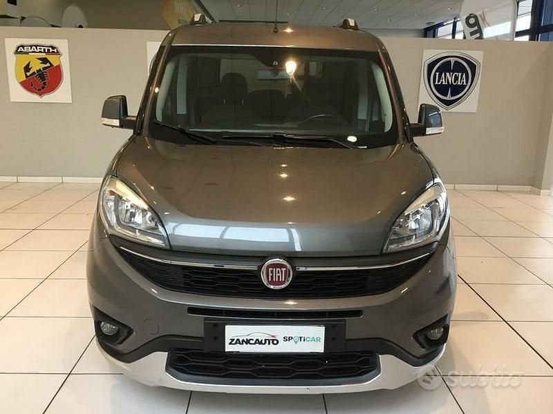 Usata Fiat Doblò Trekking 120 CV (88 kW) 2017 Other Monovolume