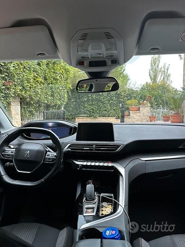Usata Peugeot 3008 2019 Blu SUV