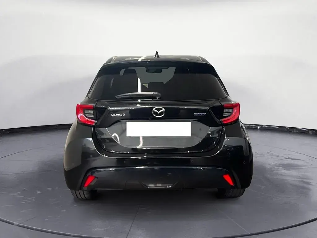 Nuova Mazda 2 116 CV (85 kW) 2025 Opera black Utilitaria