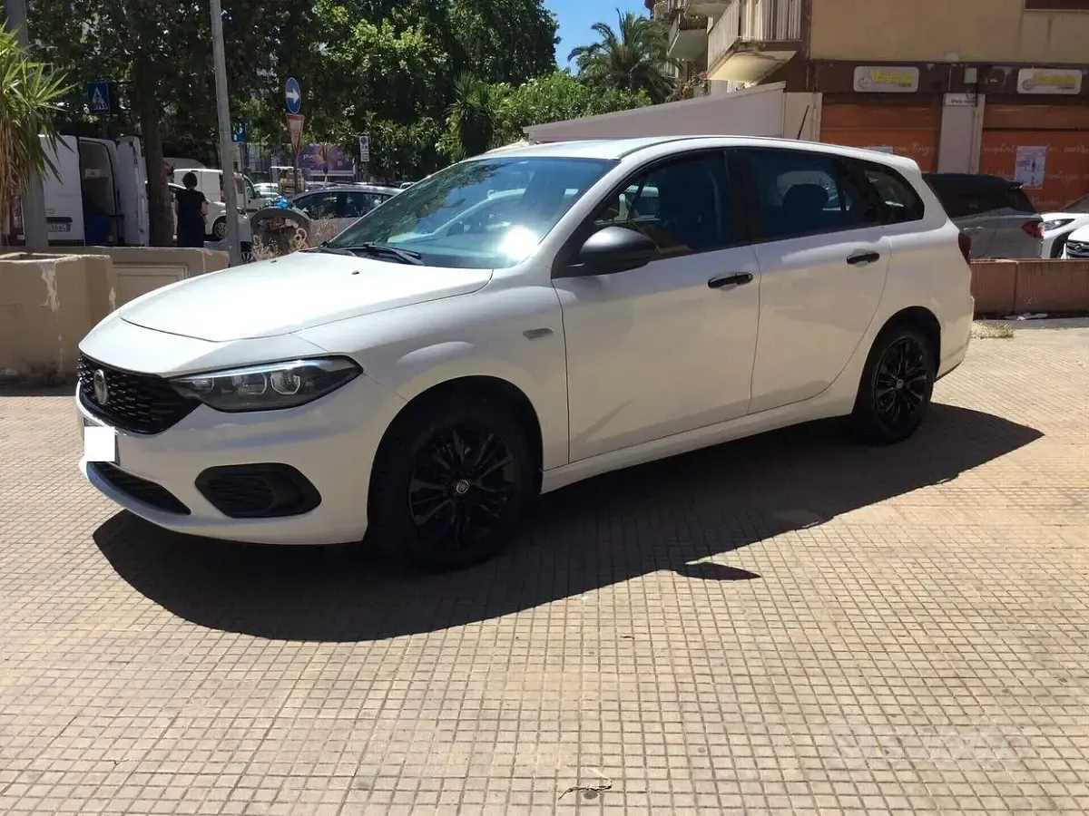 Usata Fiat Tipo Street 95 CV (69 kW) 2020 Bianco Station wagon