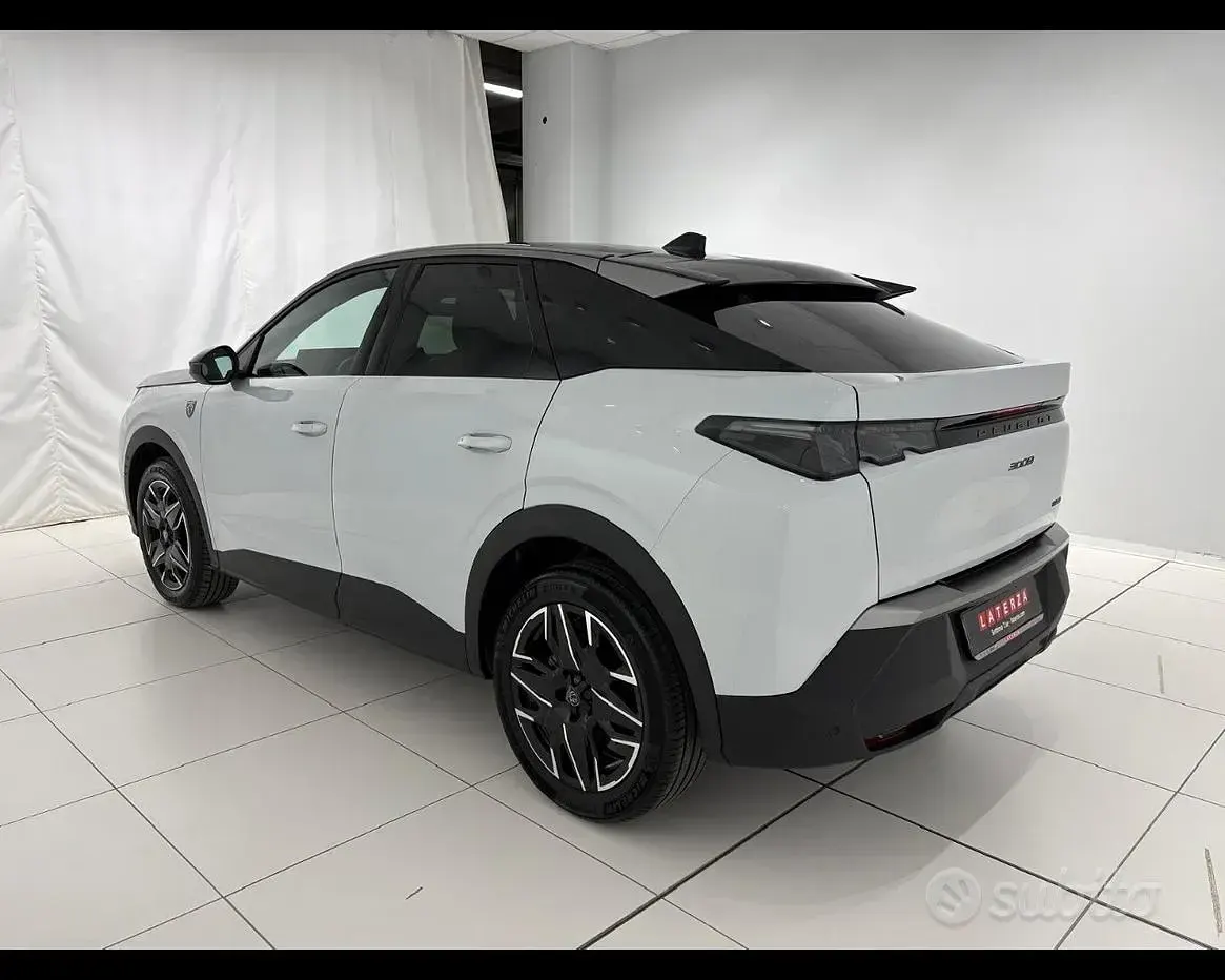 Usata Peugeot 3008 GTi 145 CV (106 kW) 2025 Bianco SUV