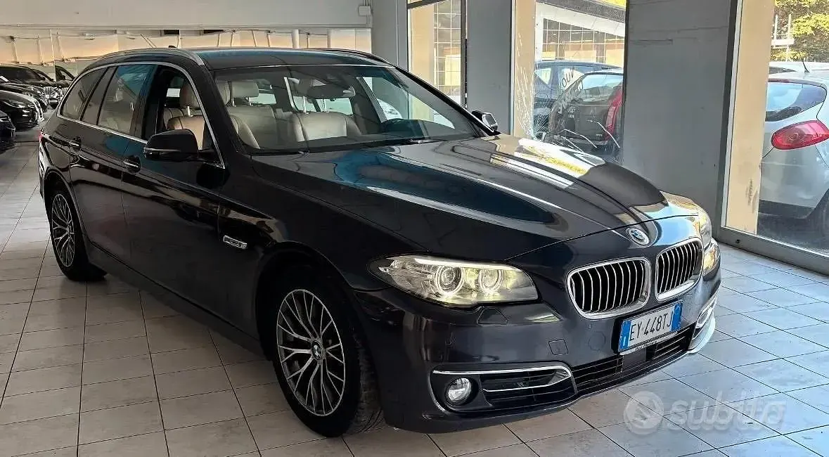 Usata BMW 520 190 CV (139 kW) 2015 Marrone Station wagon