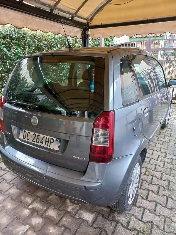 Usata Fiat Idea 90 CV (66 kW) 2006 Monovolume