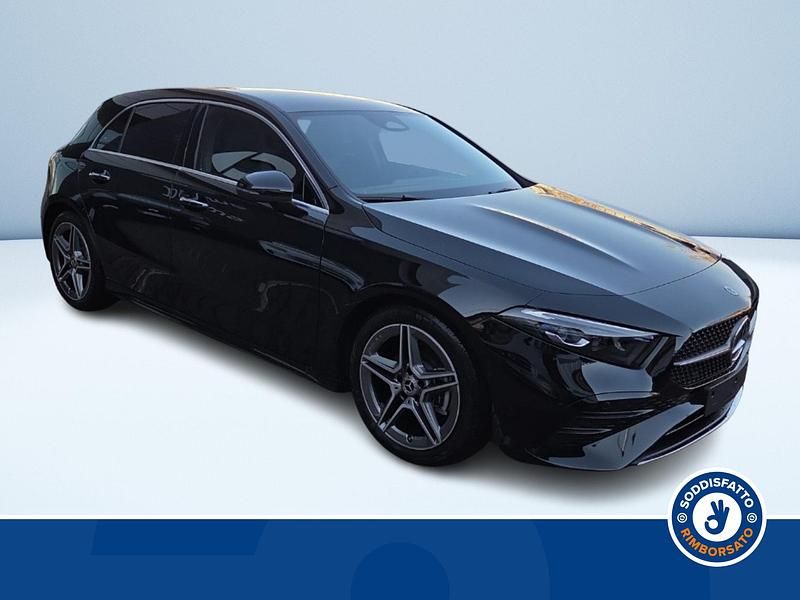 Usata Mercedes A180 AMG 116 CV (85 kW) 2025 Nero metallizzato Berlina