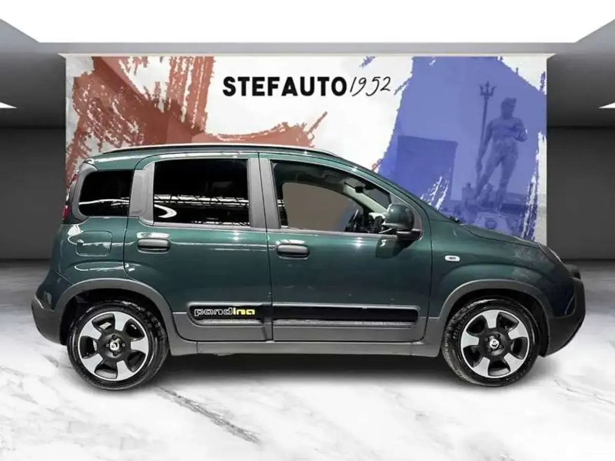 Usata Fiat Panda Cross Cross 69 CV (50 kW) 2025 Verde met Utilitaria