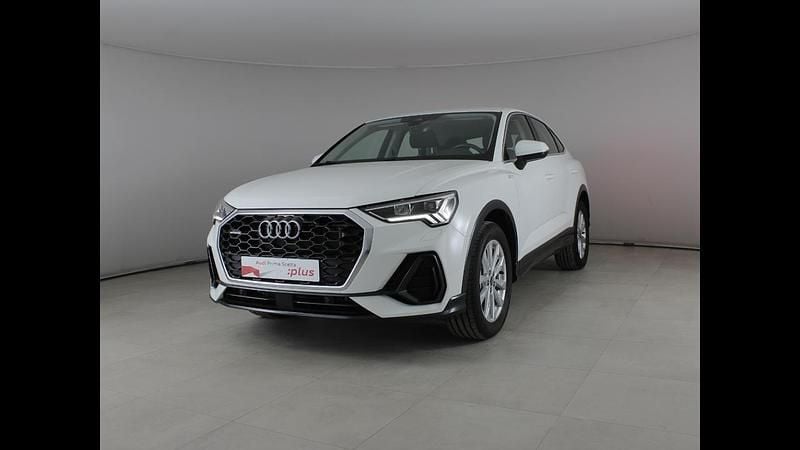 Bianco Usata 2022 Audi Q3 Sportback Business Plus SUV | 39.500 € (Ottimo prezzo) - Immagine 1/4