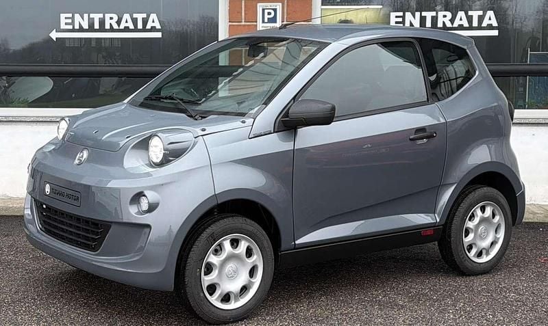 Nuova Aixam eMinauto 8 kW (11 CV) 2025 Grigio Berlina