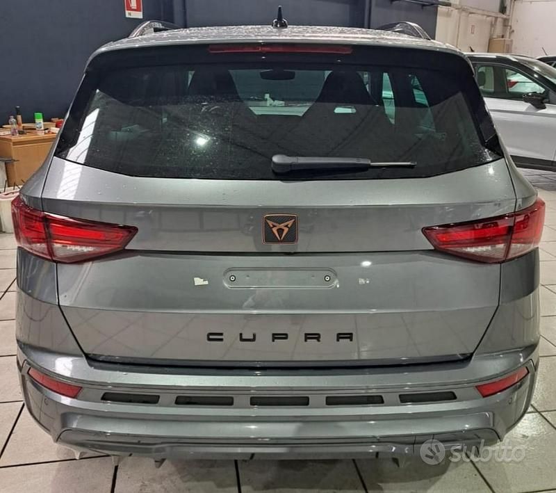 Usata Cupra Ateca 150 CV (110 kW) 2024 Grigio SUV