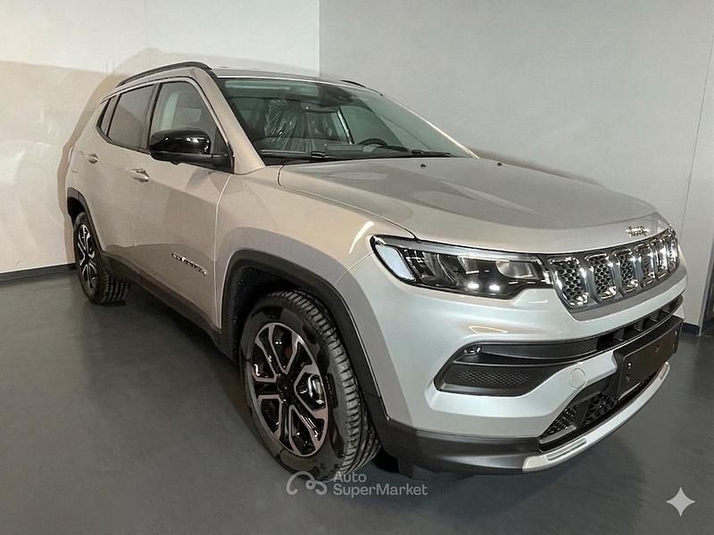 Neu Jeep Compass Limited 131 PS (96 kW) 2026 Silber SUV