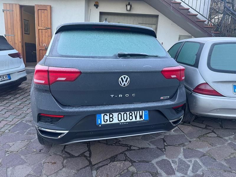 Usata VW T-Roc Advance 149 CV (109 kW) 2020 Grigio SUV