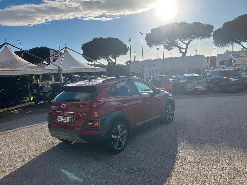 Usata Hyundai Kona XPrime 116 CV (85 kW) 2020 Rosso SUV