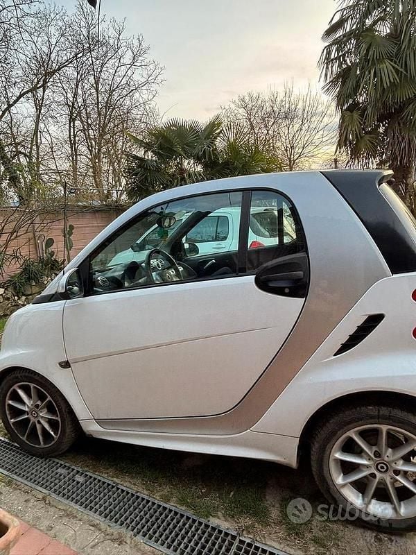 Usata Smart ForTwo Coupé Pure 71 CV (52 kW) 2014 Bianco Coupé