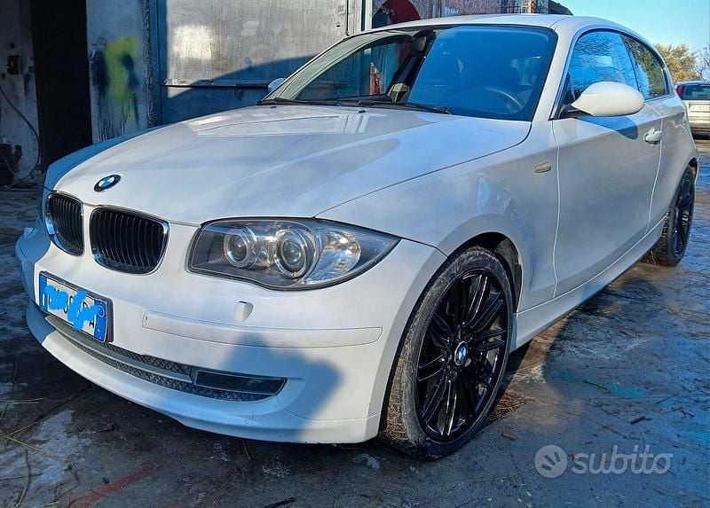Usata BMW 123 Coupé 2008 Bianco Coupé