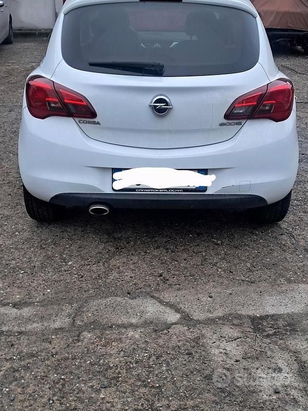 Usata Opel Corsa 2016 Bianco Utilitaria