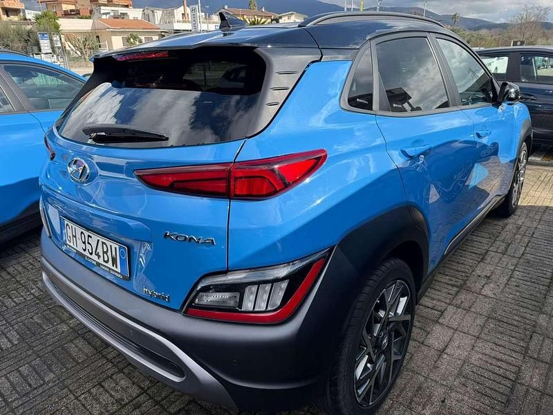 Usata Hyundai Kona 105 CV (77 kW) 2021 Blu/azzurro SUV