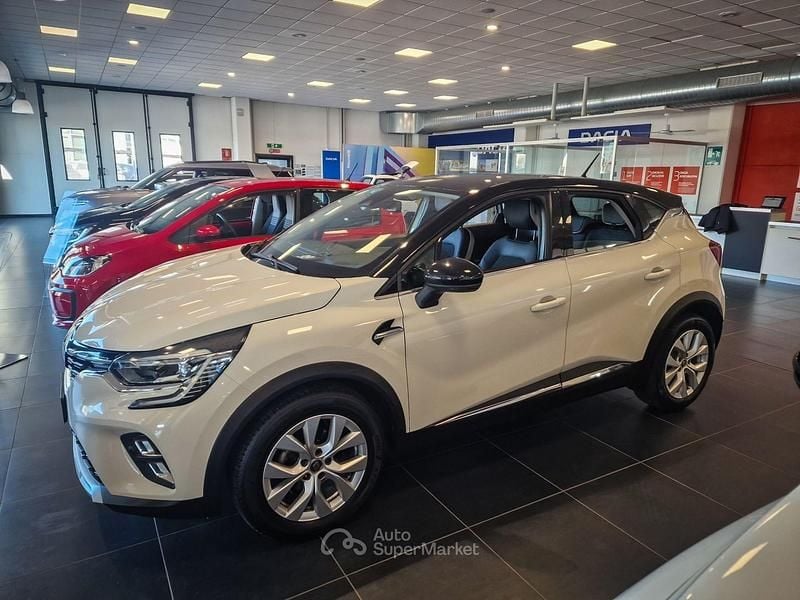 Brugt Renault Captur Intens 116 HK (85 kW) 2020 Beige SUV