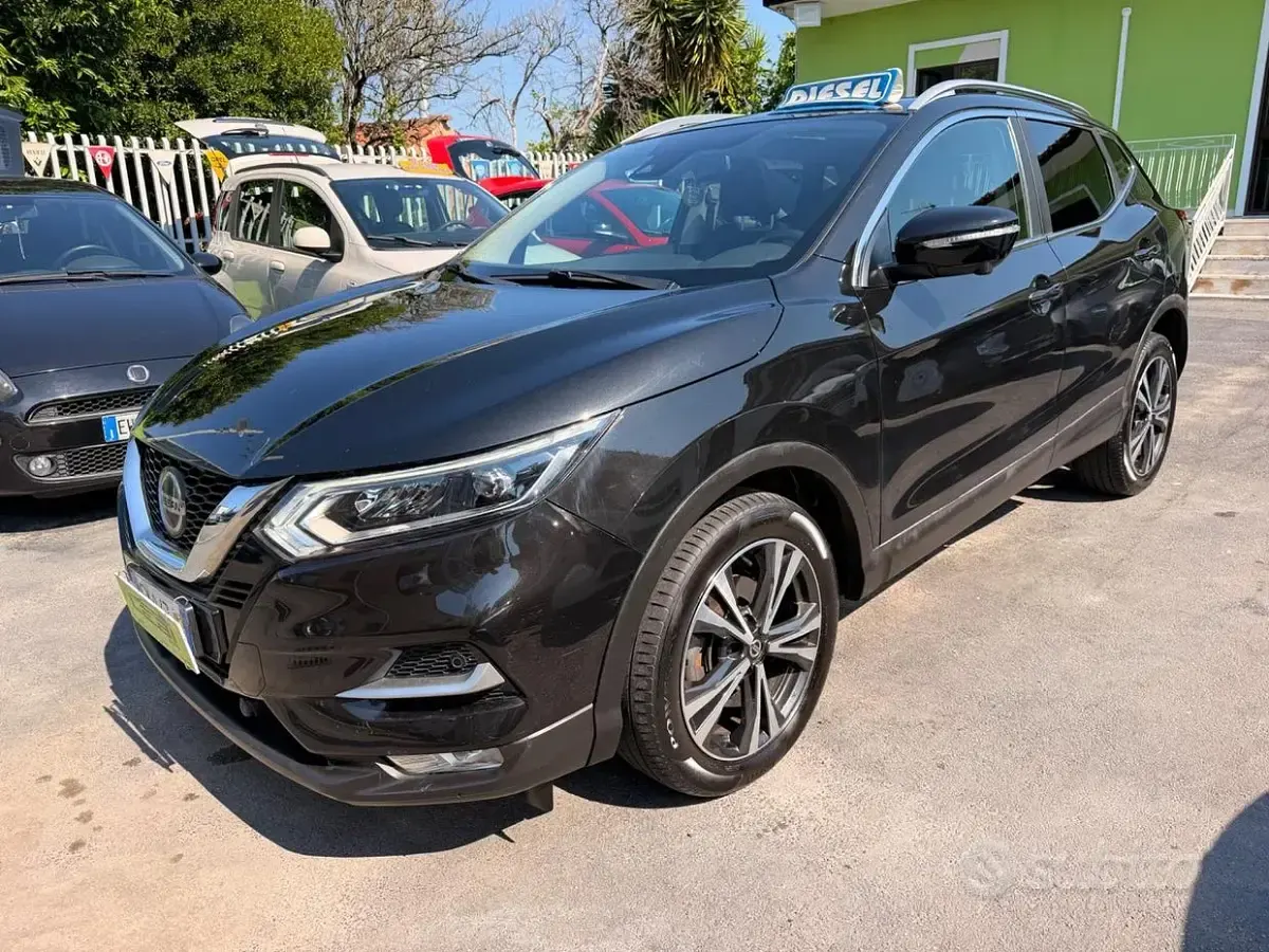 Usata Nissan Qashqai Tekna 110 CV (80 kW) 2019 Nero SUV
