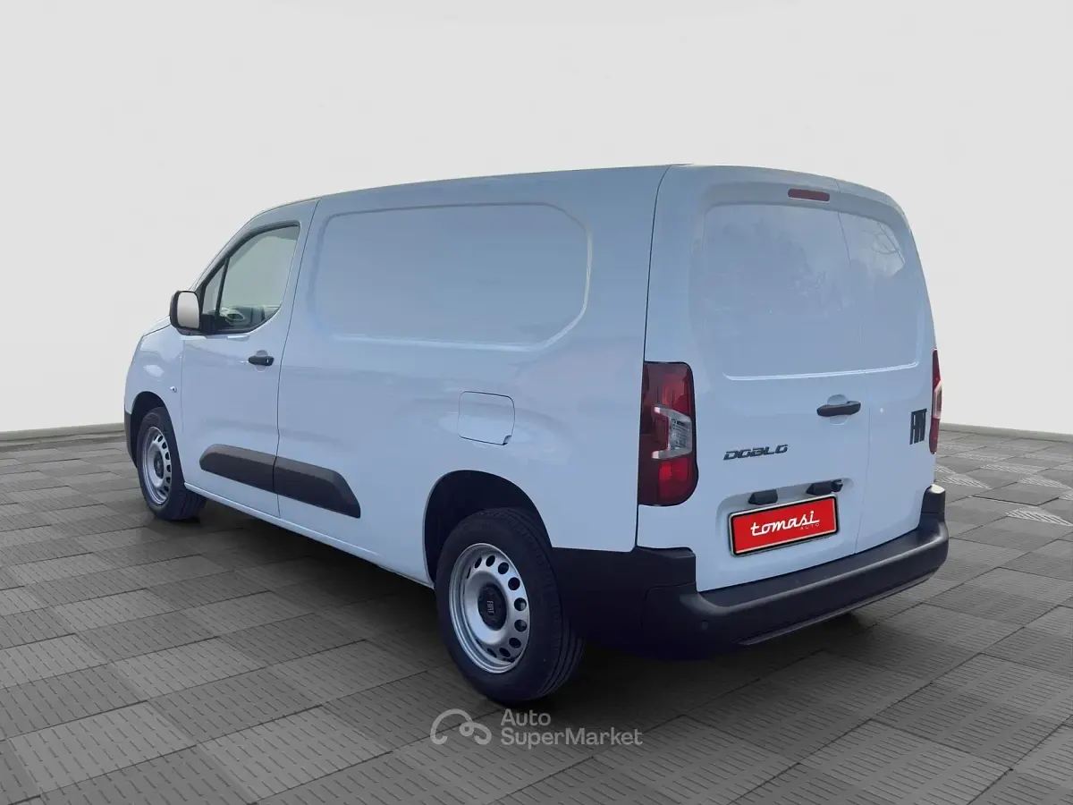 Uusi Fiat Doblò 102 HP (75 kW) 2026 Valkoinen Tila-auto