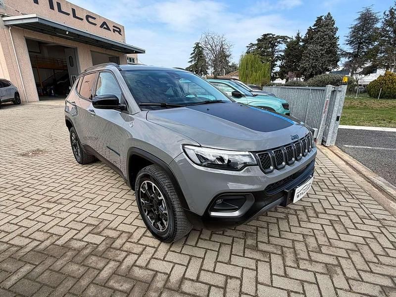 Usata Jeep Compass Trailhawk 179 CV (131 kW) 2023 Opaco SUV