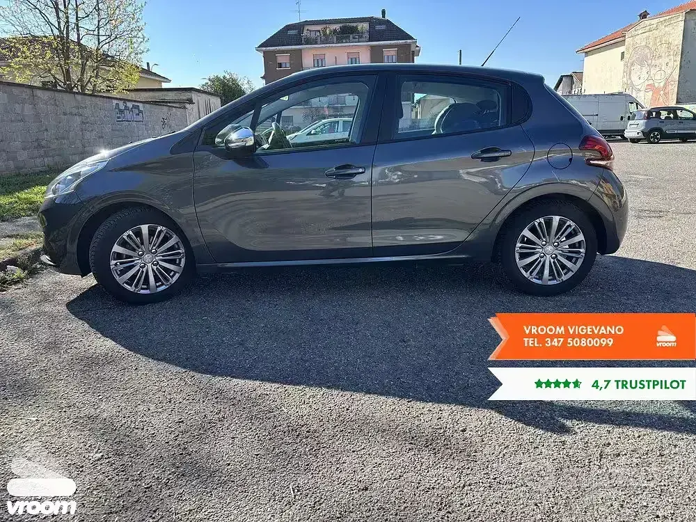 Usata Peugeot 208 Active 82 CV (60 kW) 2015 Grigio Utilitaria
