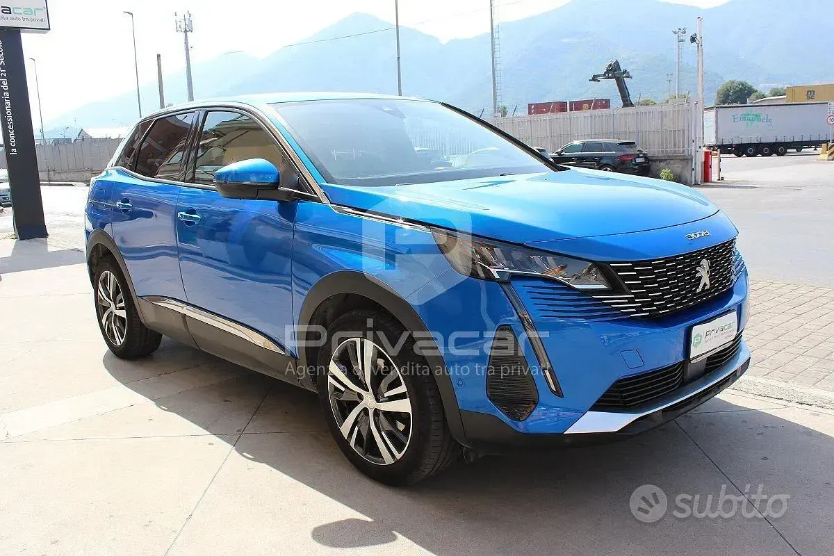 Usata Peugeot 3008 Allure 131 CV (96 kW) 2021 Bluazzurro SUV