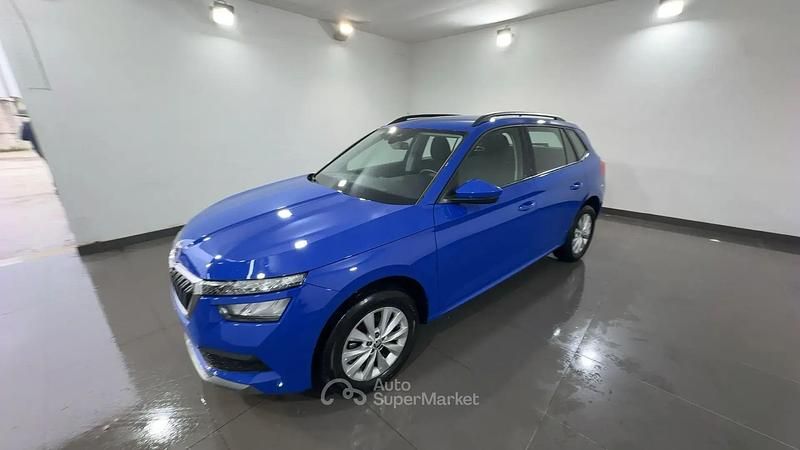Usata Skoda Kamiq Ambition 110 CV (80 kW) 2022 Blu/azzurro SUV