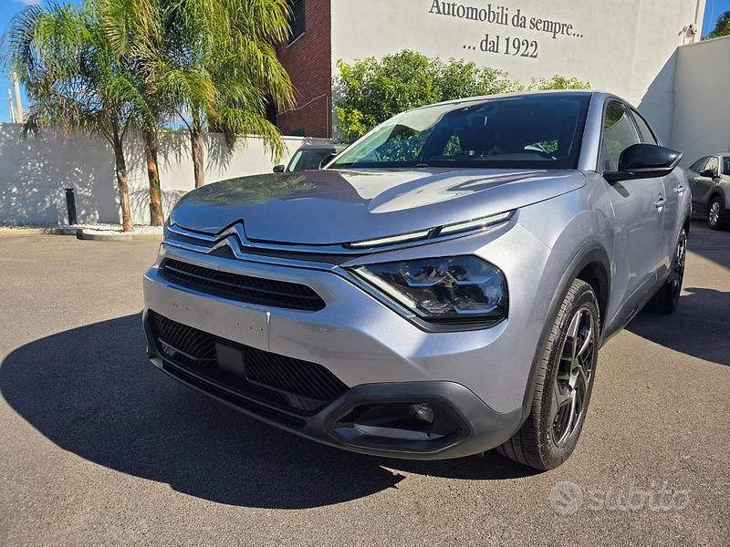 Usata Citroën C4 PureTech 131 CV (96 kW) 2024 Argento metallizzato Berlina