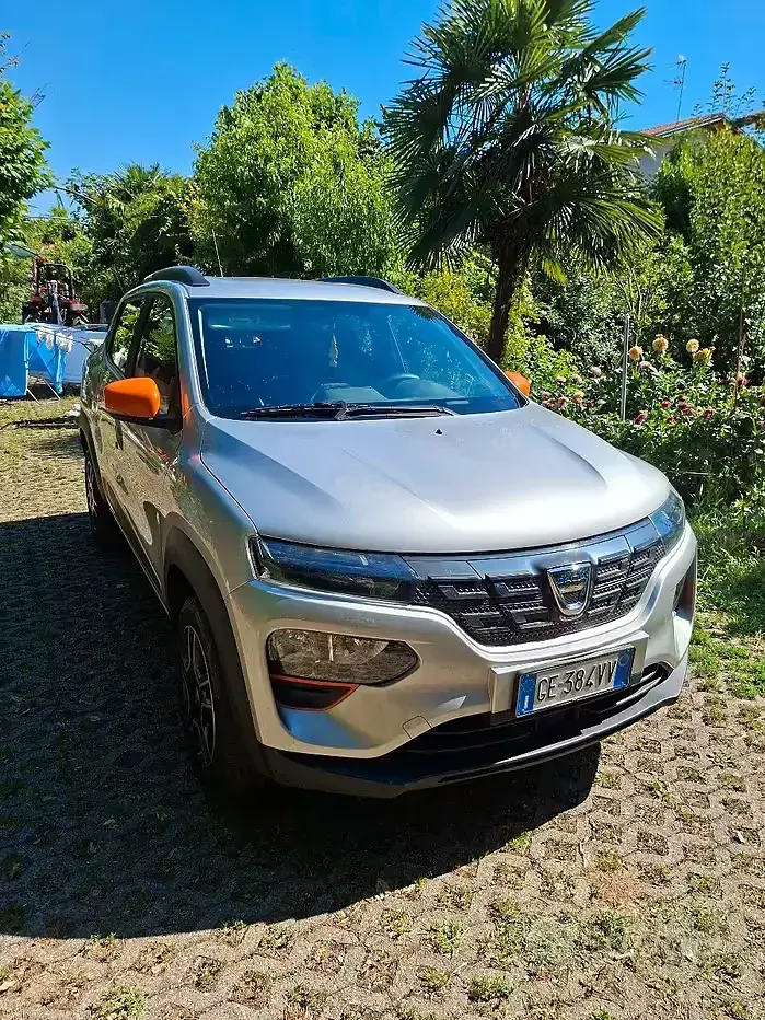 Usata Dacia Spring 18 kW (25 CV) 2021 Grigio Utilitaria