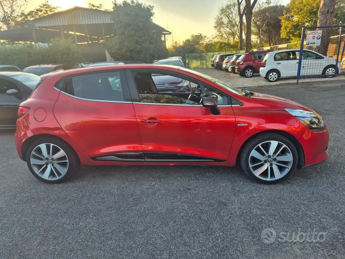 Usata Renault Clio IV 90 CV (66 kW) 2015 Rosso Berlina