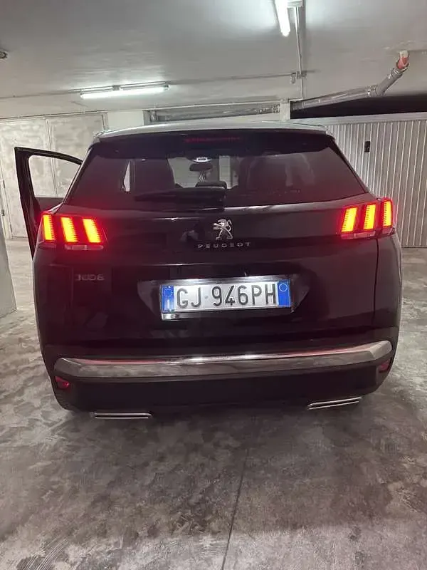 Usata Peugeot 3008 Allure 120 CV (88 kW) 2018 SUV
