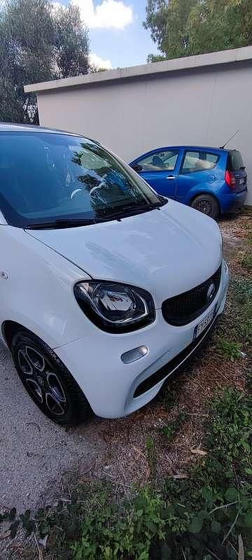 Bianco Usata 2017 Smart ForFour Prime Due volumi | 13.000 € (Buon prezzo) - Immagine 1/4