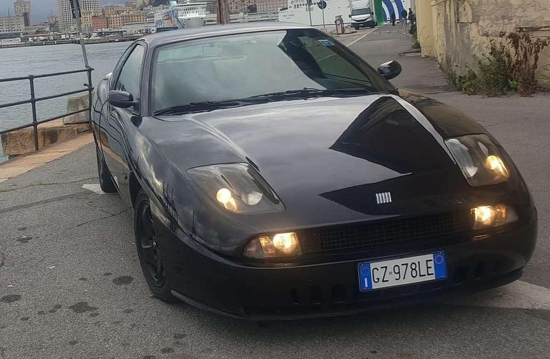 Usata Fiat Coupé 139 CV (102 kW) 1995 Blu/azzurro Coupé