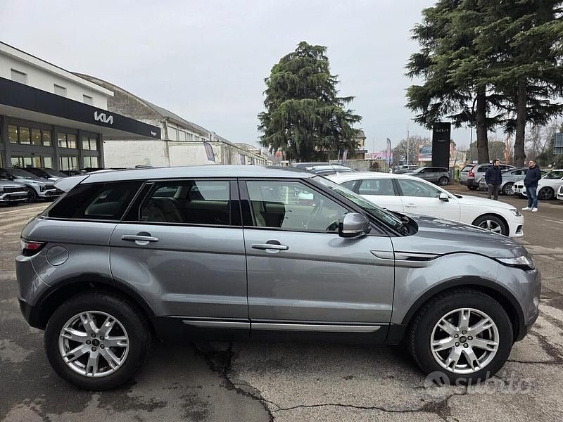 Usata Land Rover Range Rover evoque Prestige 149 CV (109 kW) 2013 Grigio SUV