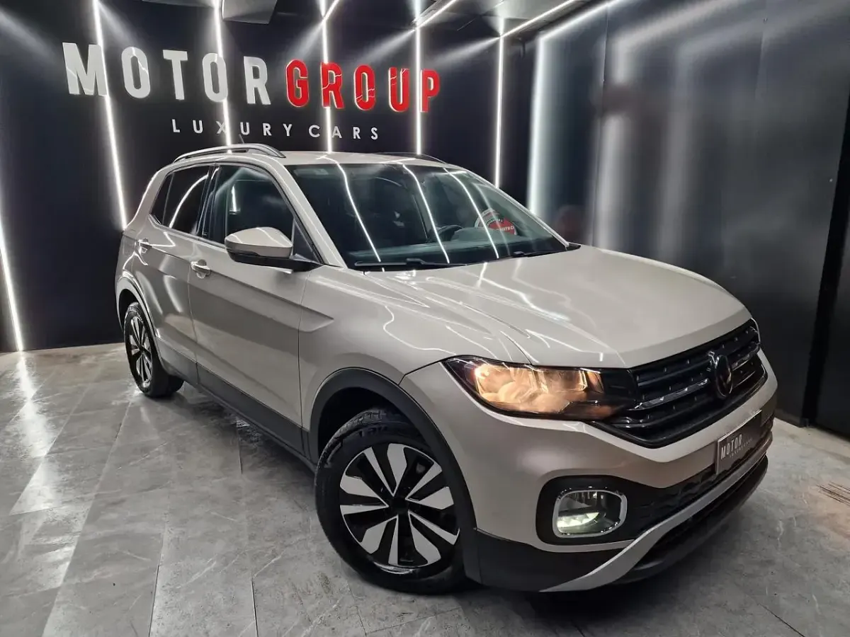 Usata VW T-Cross Advance 110 CV (80 kW) 2023 Argento SUV