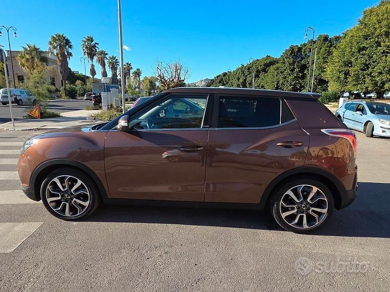 Usata 2017 Ssangyong (KGM) Tivoli SUV | 10.700 € (Buon prezzo) - Immagine 1/4