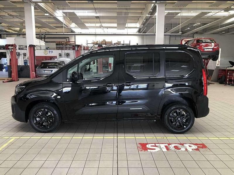 Nuova Citroën Berlingo 131 CV (96 kW) 2026 Nero Monovolume