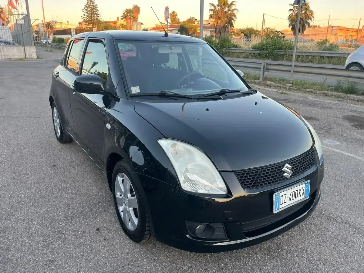 Usata Suzuki Swift 92 CV (67 kW) 2009 Nero Utilitaria