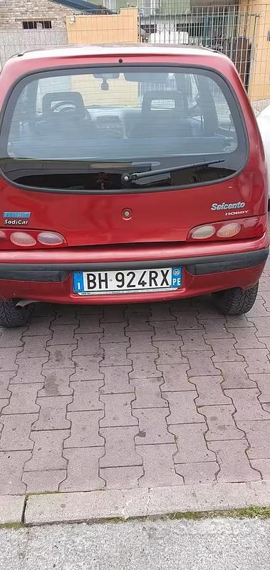 Usata Fiat 600 2001 Rosso Berlina