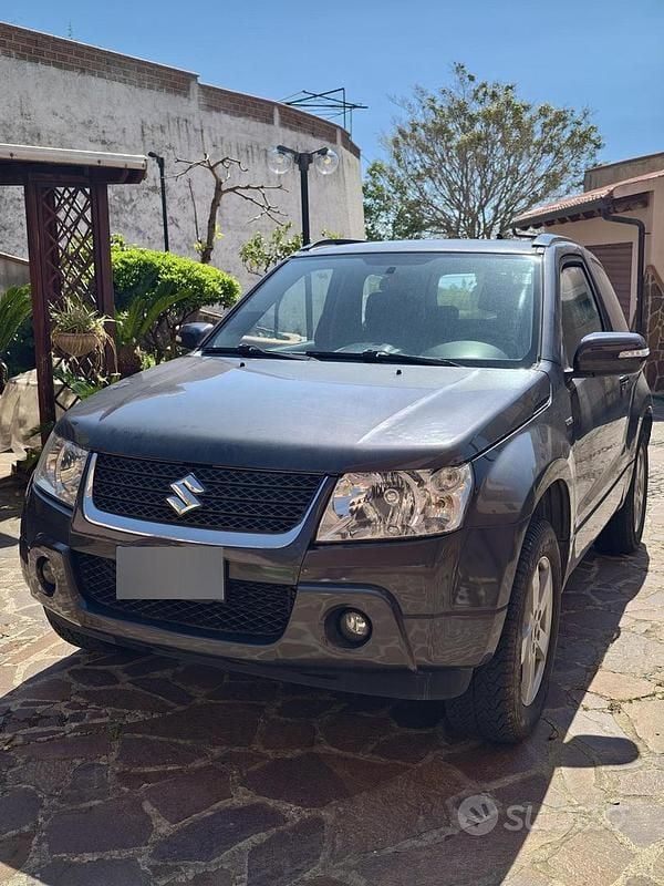 Usata Suzuki Grand Vitara 129 CV (94 kW) 2012 SUV