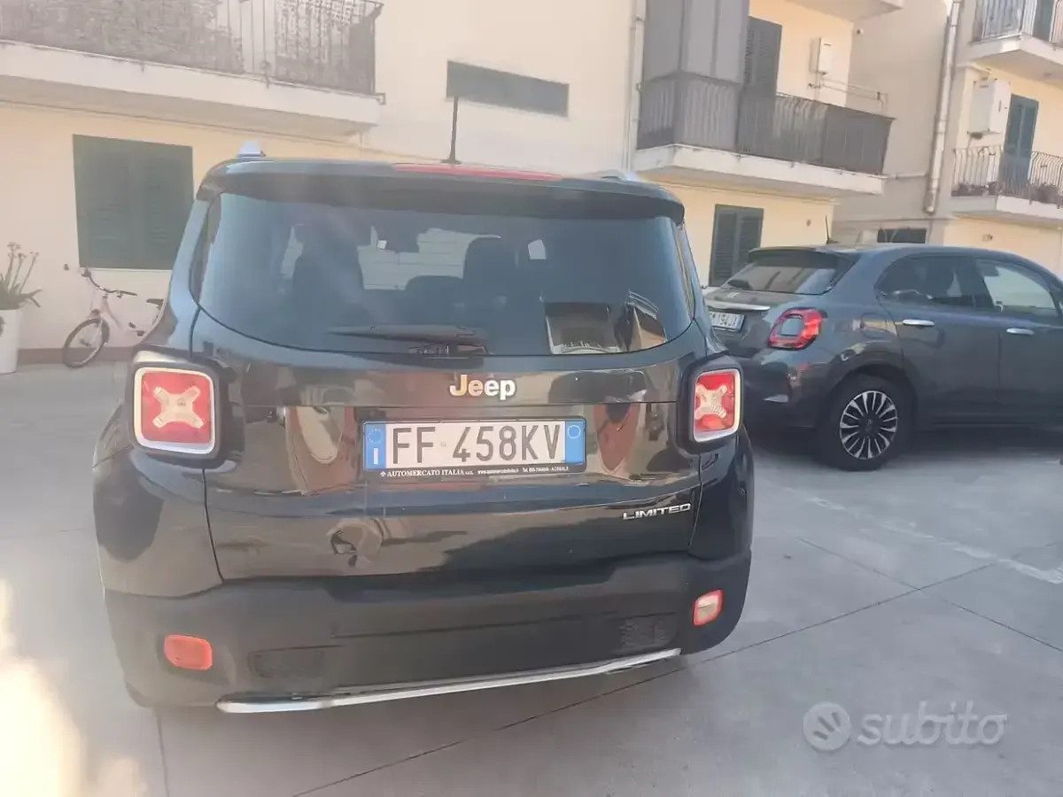 Usata Jeep Renegade 120 CV (88 kW) 2016 Bluazzurro SUV