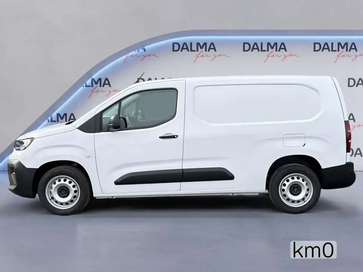 Nuova Citroën e-Berlingo 131 CV (96 kW) 2026 Kaolin white pastello Furgone