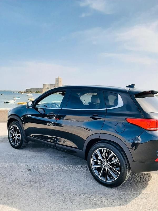 Usata DR F35 156 CV (114 kW) 2022 Nero SUV